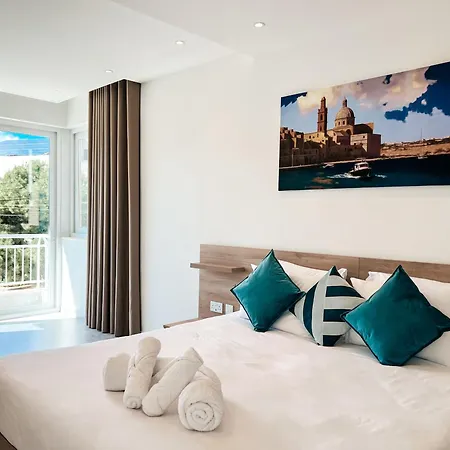 Modern Escape In St Julian W Pool By Arcocollection Villa San Ġiljan