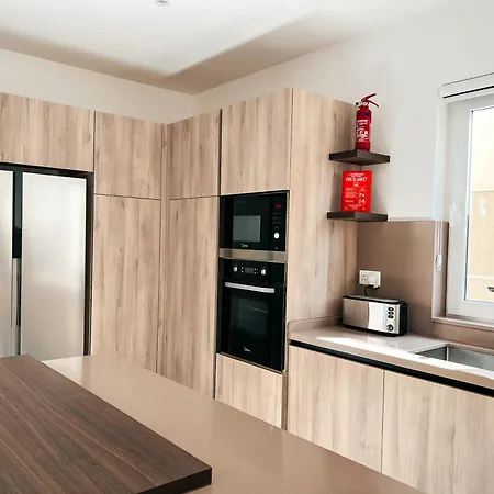 Modern Escape In St Julian W Pool By Arcocollection Vilă